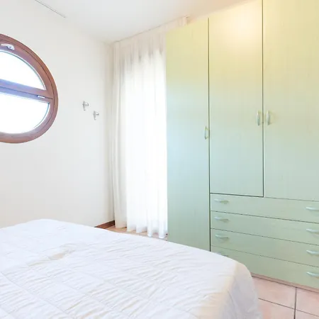 Ginepri Lido Altanea 公寓